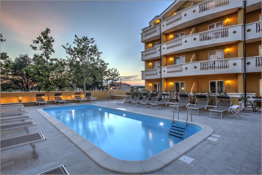 Aparthotel Zaton Zaton  Luaran gambar