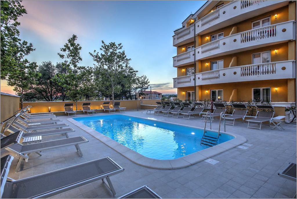 Aparthotel Zaton Zaton  Luaran gambar